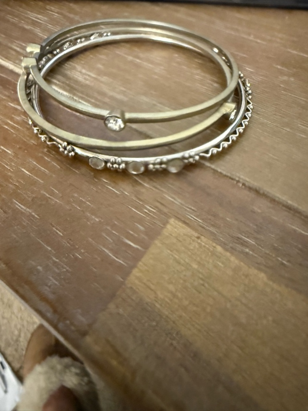 Stackable Gold-Tone Bangle Bracelet Set - Women Jewelry